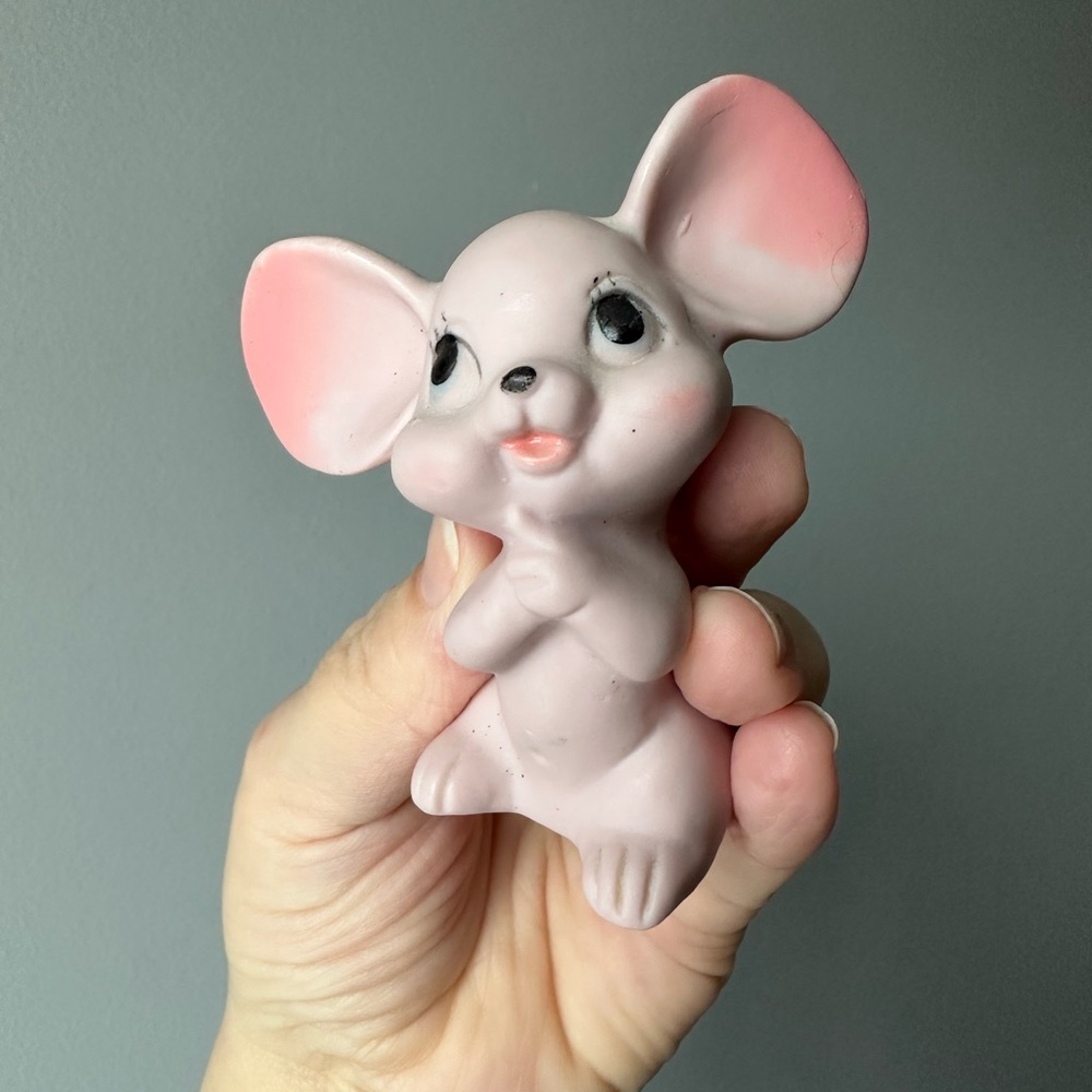 Vintage ceramic mouse